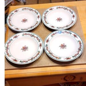 Set of 2 The Cellar O' Tannenbaum Christmas Soup Bowls Vintage 1992 Japan 9 inch